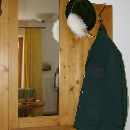Haus Bergblick Apartament *